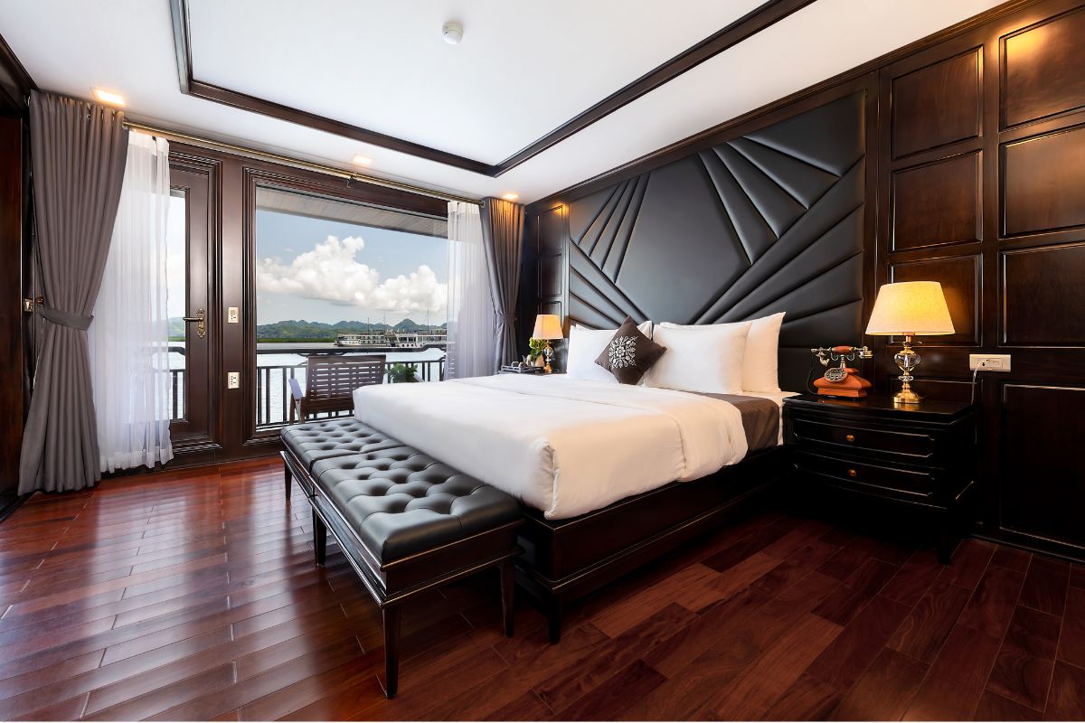 Ha Long La Regina Legend Cruise