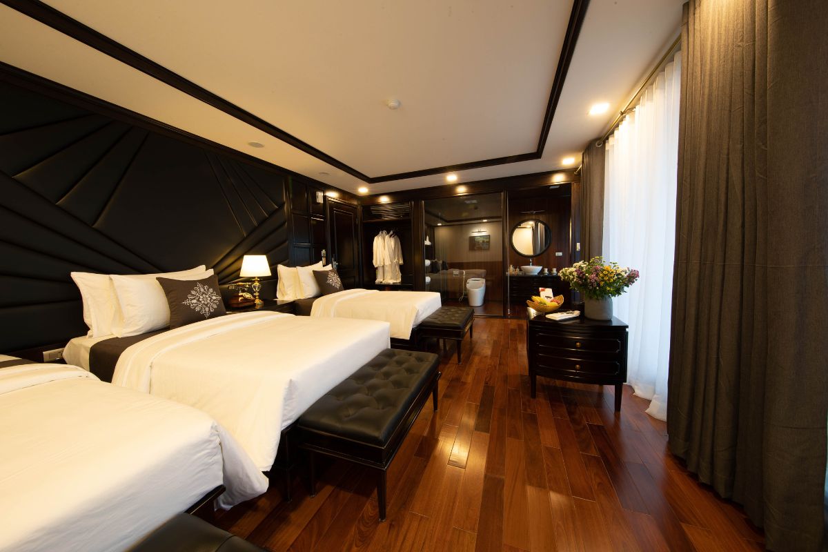 Ha Long La Regina Cruises