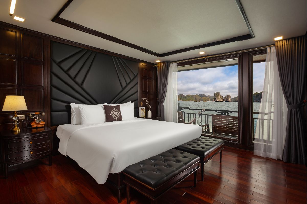 Ha Long La Regina Legend Cruise