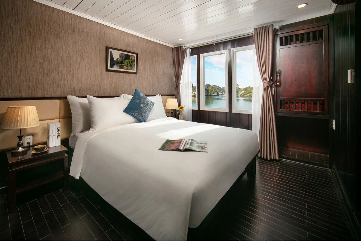 ha long la regina cruises