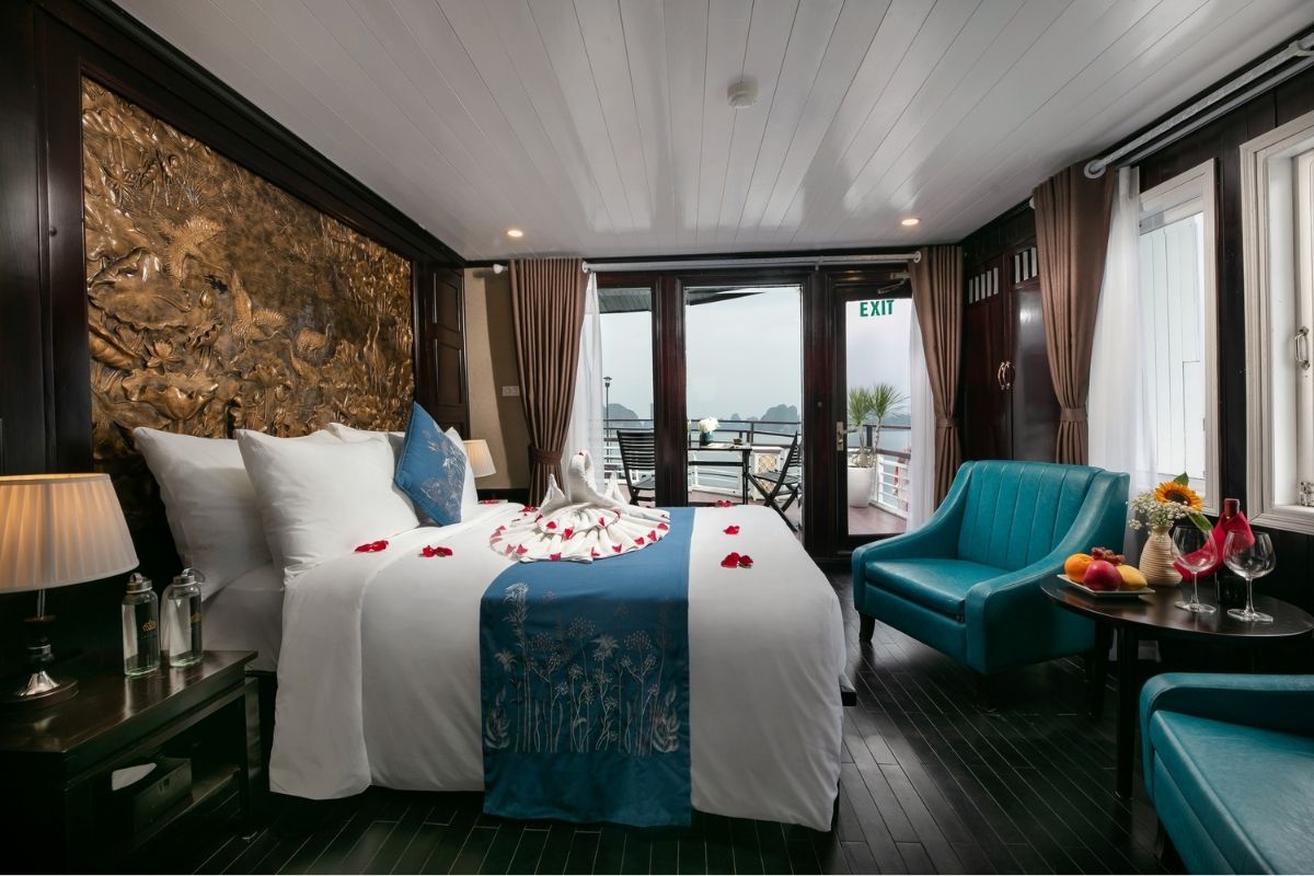 ha long la regina cruises